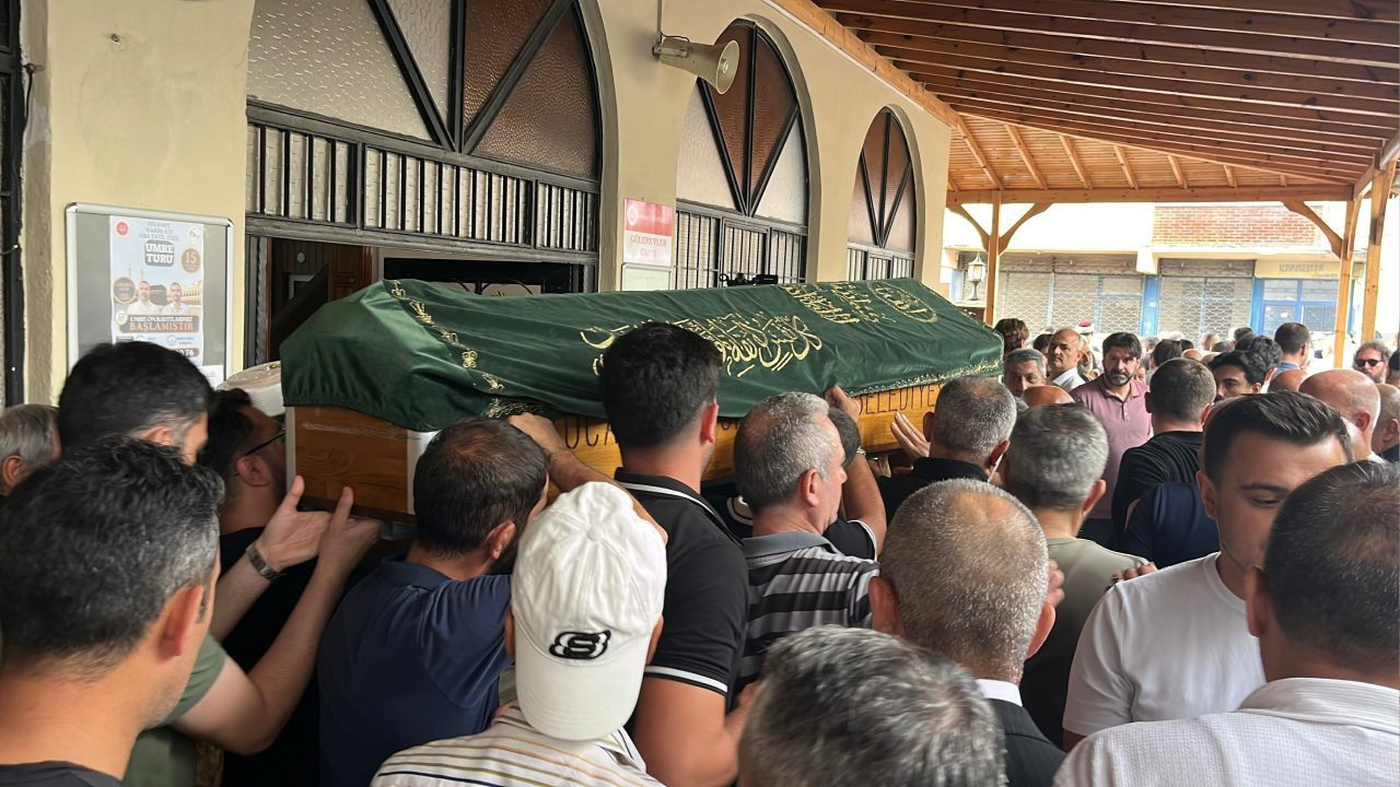 Dron saldırısında hayatını kaybeden gemi personeli toprağa verildi Haber gorseli